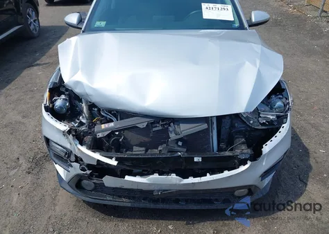 2021 Kia Forte Lxs из США, поврежденный, VIN 3KPF24AD2ME333097